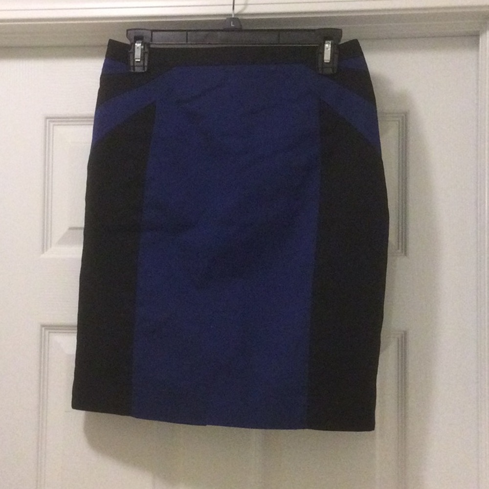 Ladies Express Design Studio Skirt
